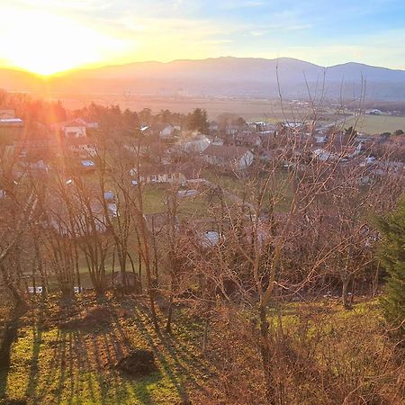 Gite De 70M² Avec Vue Sur Le Massif Du Pilat Clonas-sur-Vareze Esterno foto