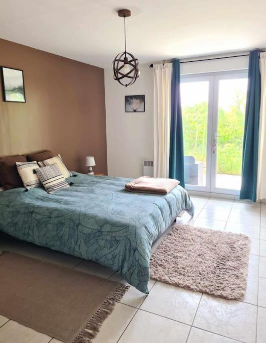 Gite De 70M² Avec Vue Sur Le Massif Du Pilat Clonas-sur-Vareze Esterno foto